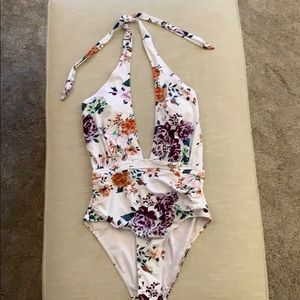 Cupshe Bathing Suits